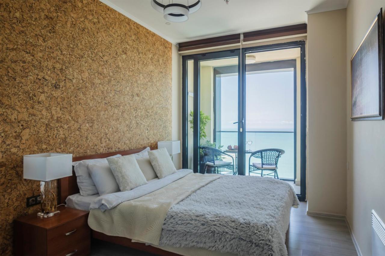 Apartamento Porta Batumi Tower Sea Breeze 2012 Exterior foto